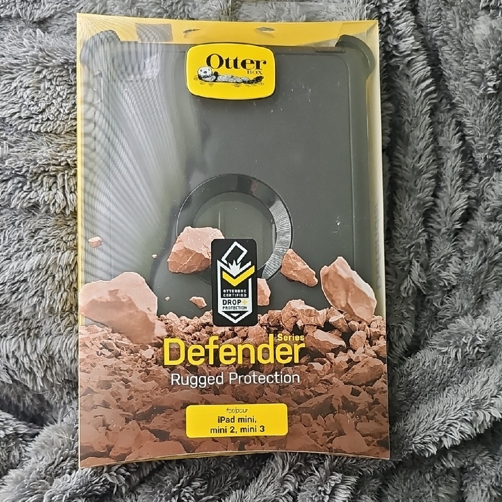 OtterBox Defender Black Rugged Case for Cell Phones